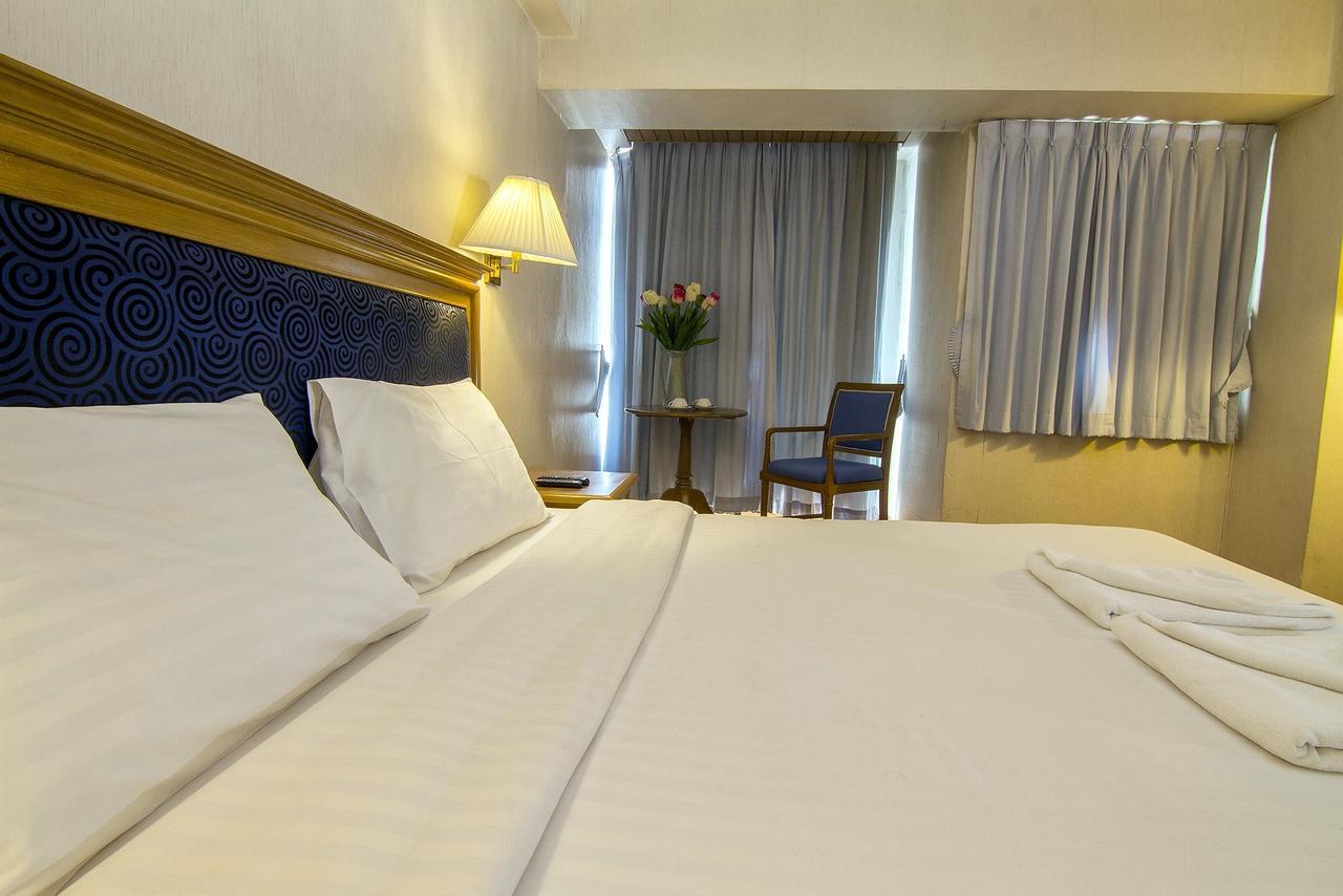 Bossotel Chiang Mai Exterior photo